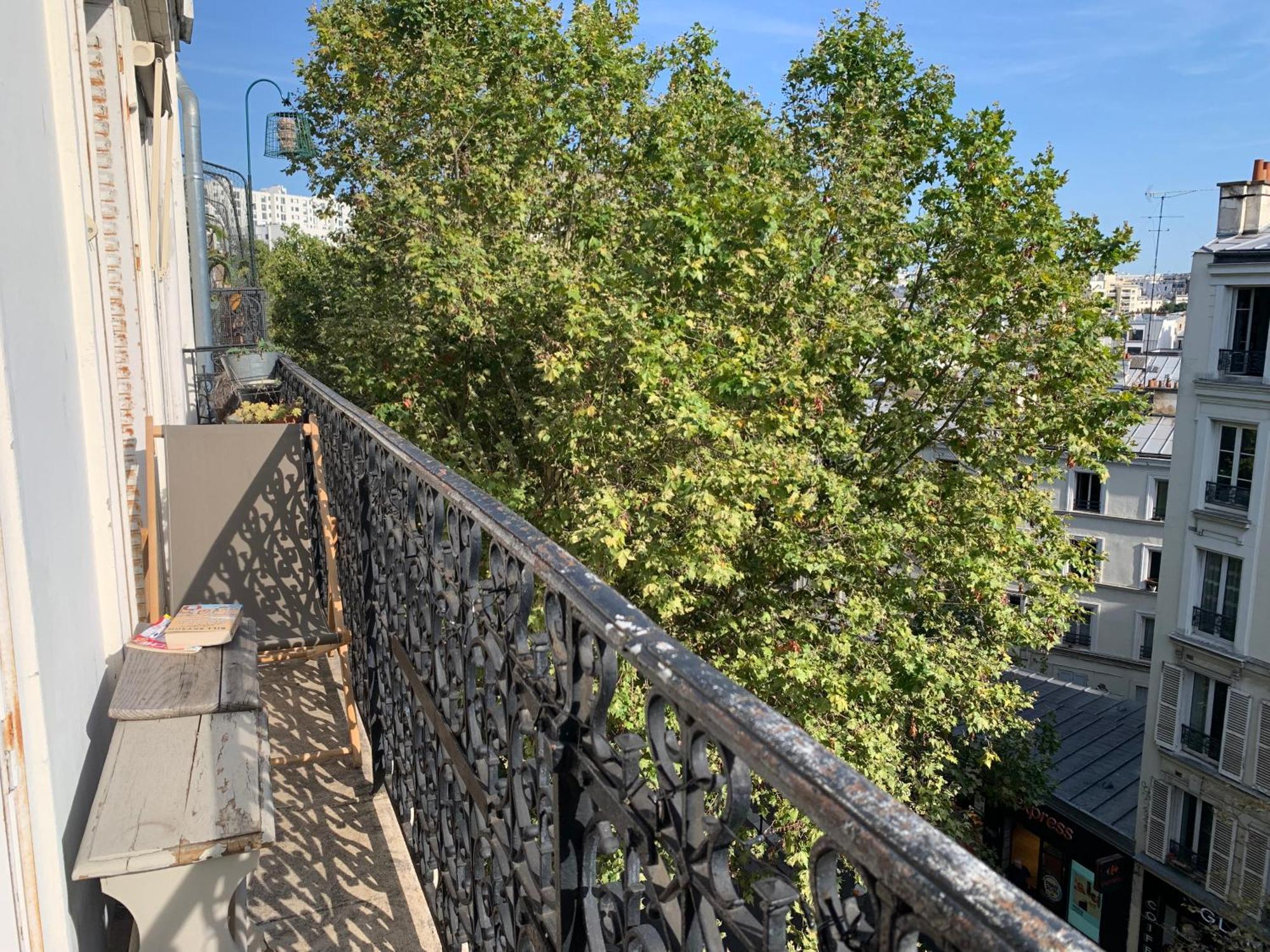 54m2 Quartier Jourdain 75020 Etage 5 Sans Ascenseur * Paris