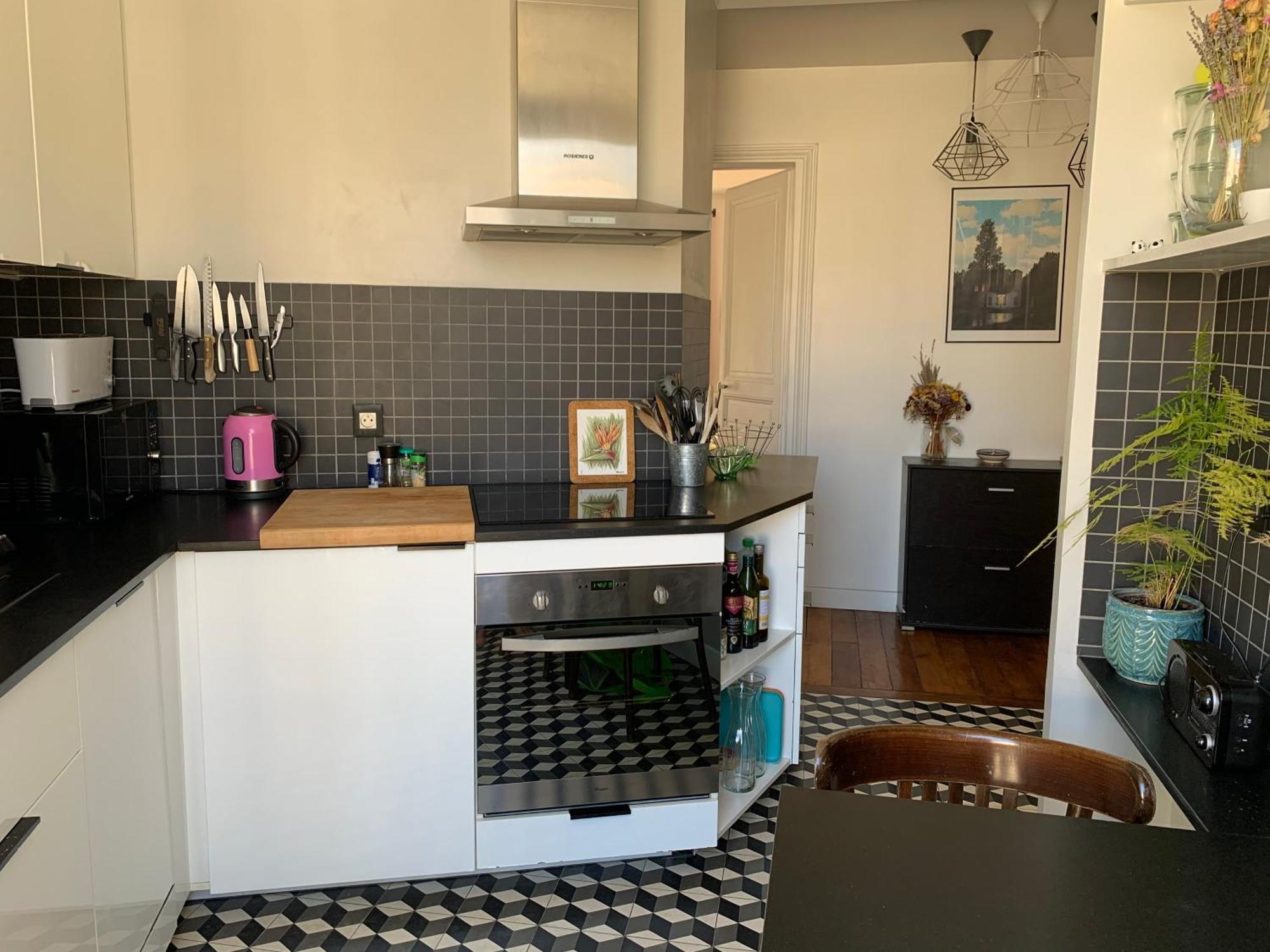 Apartment 54m2 Quartier Jourdain 75020 Etage 5 Sans Ascenseur *